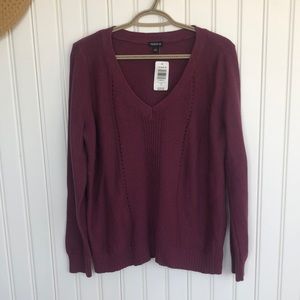 Torrid maroon coloured sweater - never worn!